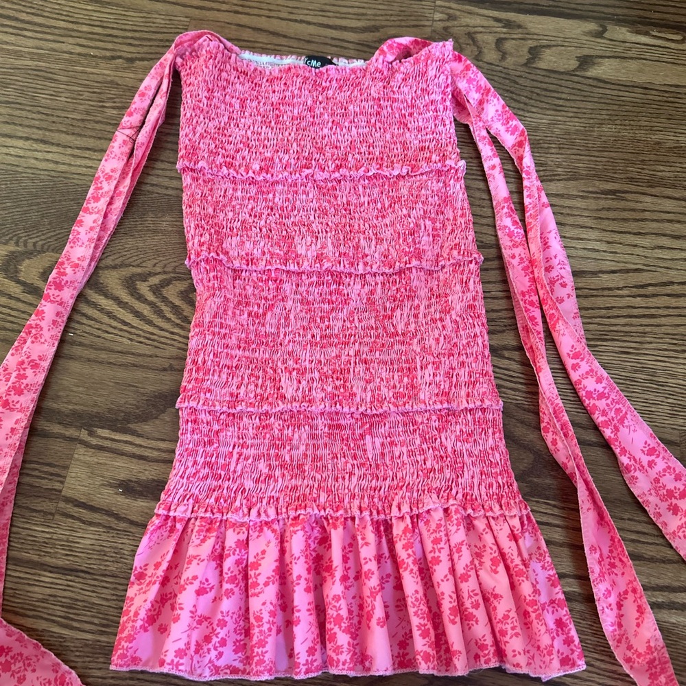 Pink chicme smocked dress size small